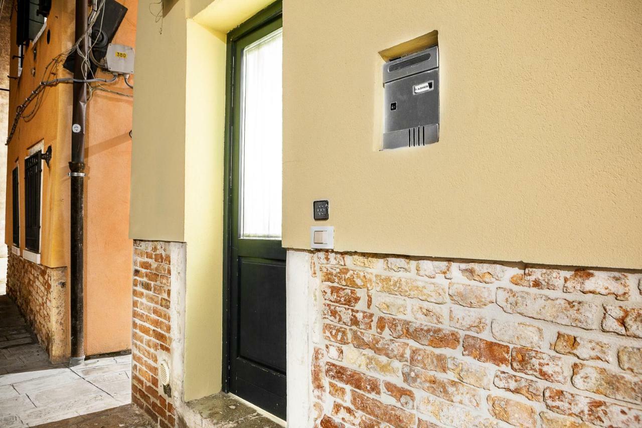 Apartamento Ca Biennale, Scoprire La Venezia Nascosta! Exterior foto